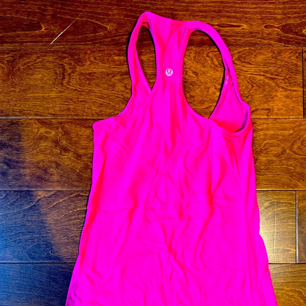 lululemon tank top